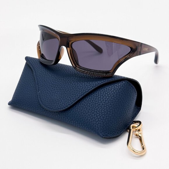 NWT LOEWE BROWN UNISEX SUNGLASSES LOEWE Rectangular sunglasses Brown - LOEWE USA Official Website main image 4